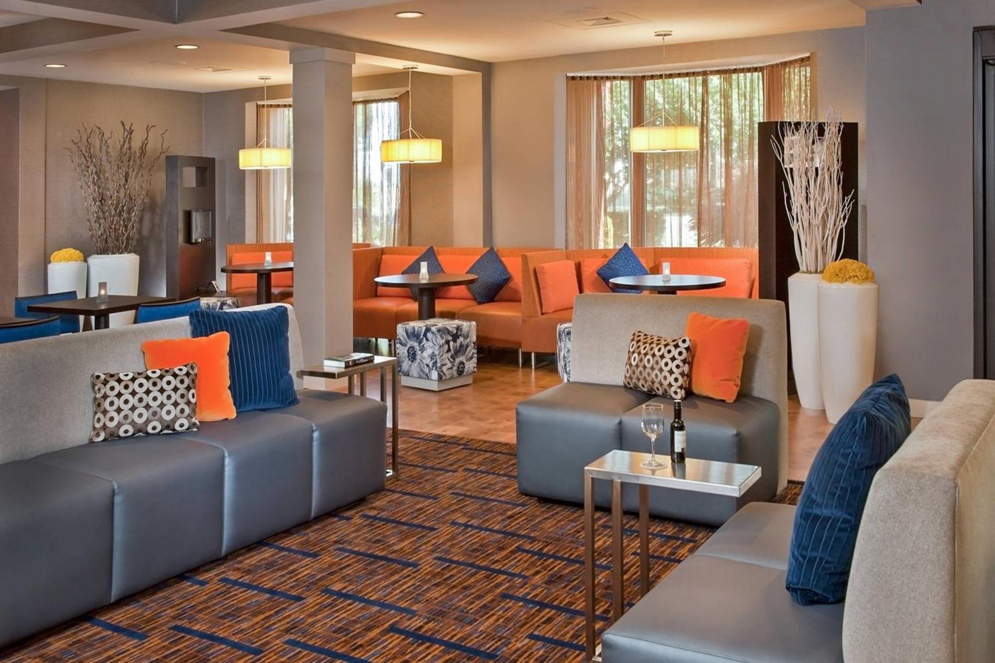 Courtyard by Marriott Frederick Hotell Restaurang bild