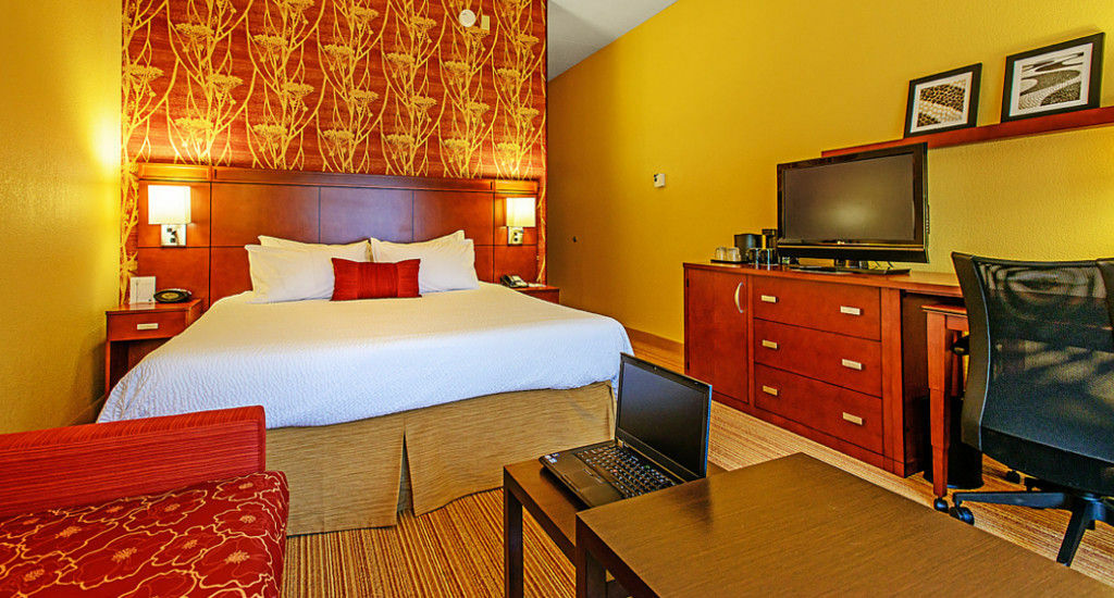 Courtyard by Marriott Frederick Hotell Exteriör bild